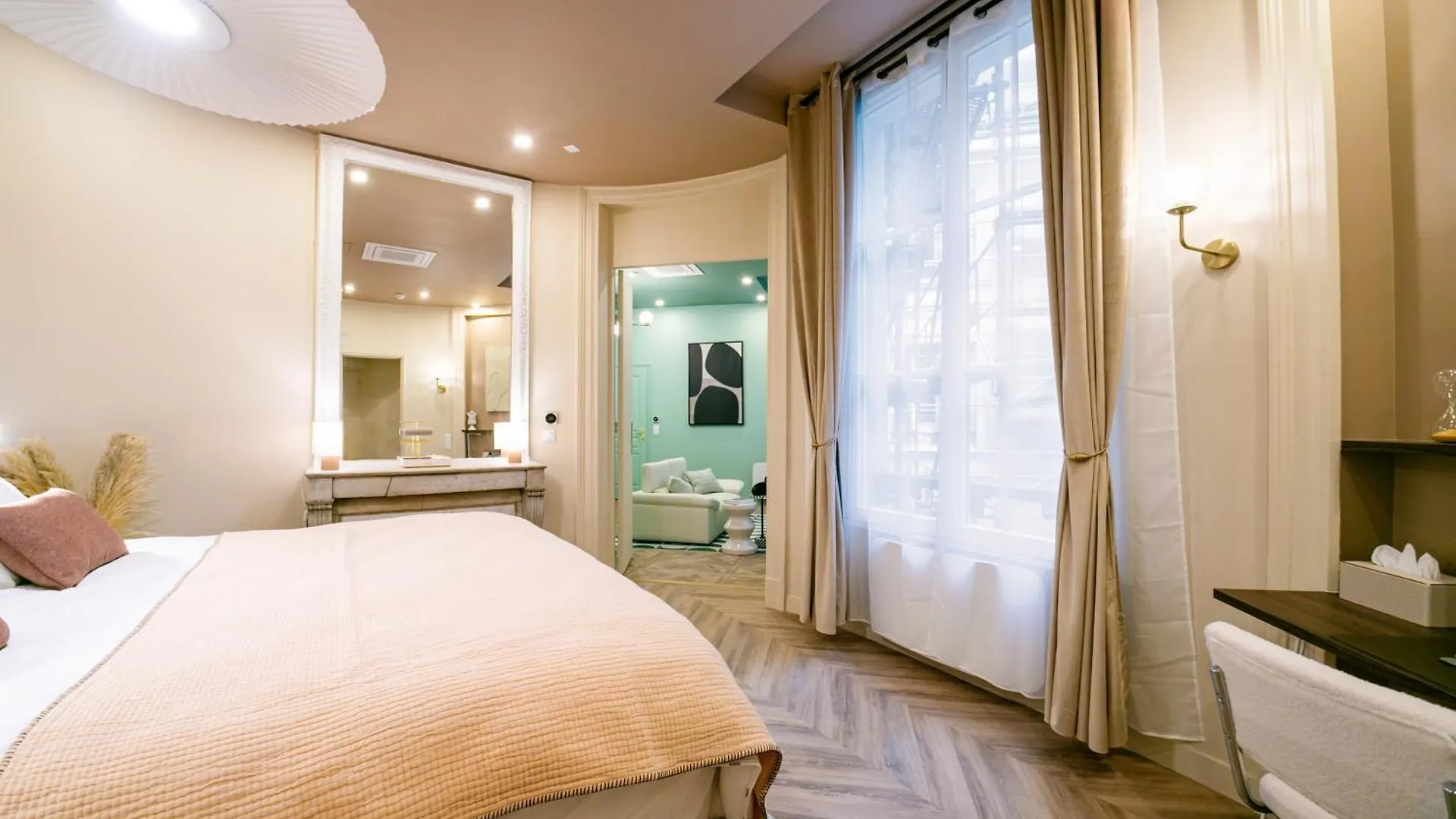 Ws Louvre - Saint-Roch Luxe Apartment Paris France