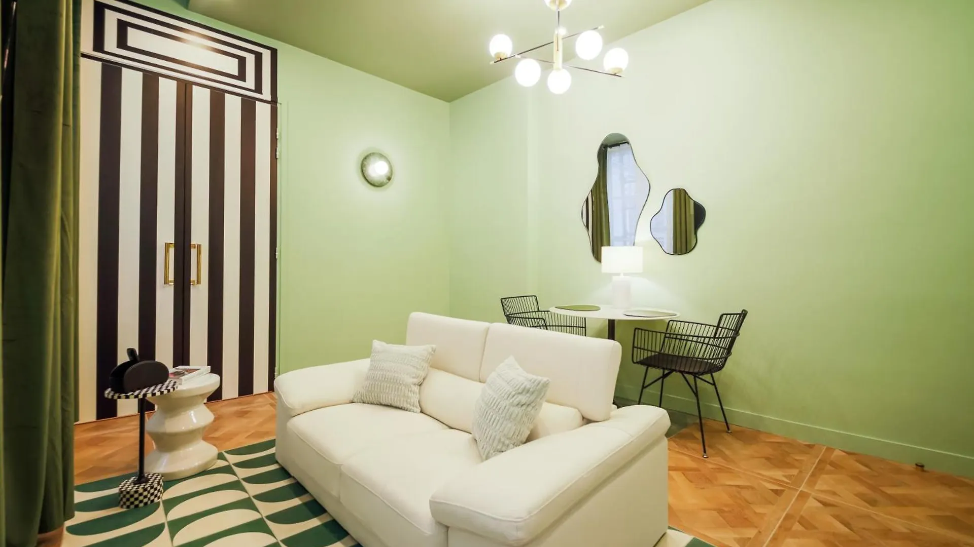 Ws Louvre - Saint-Roch Luxe Apartment Paris