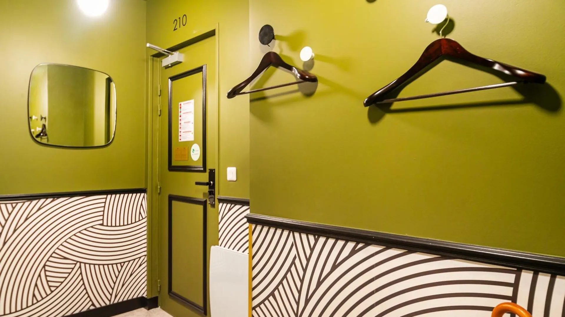 Ws Louvre - Saint-Roch Luxe Apartment Paris France