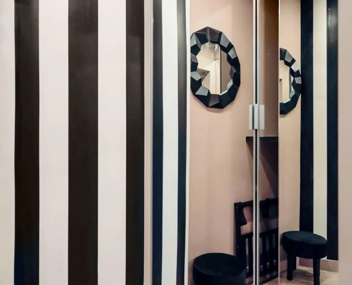 Ws Louvre - Saint-Roch Luxe Apartment Paris France