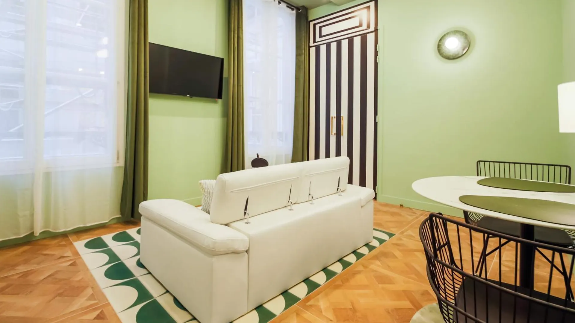 Ws Louvre - Saint-Roch Luxe Apartment Paris 0*,